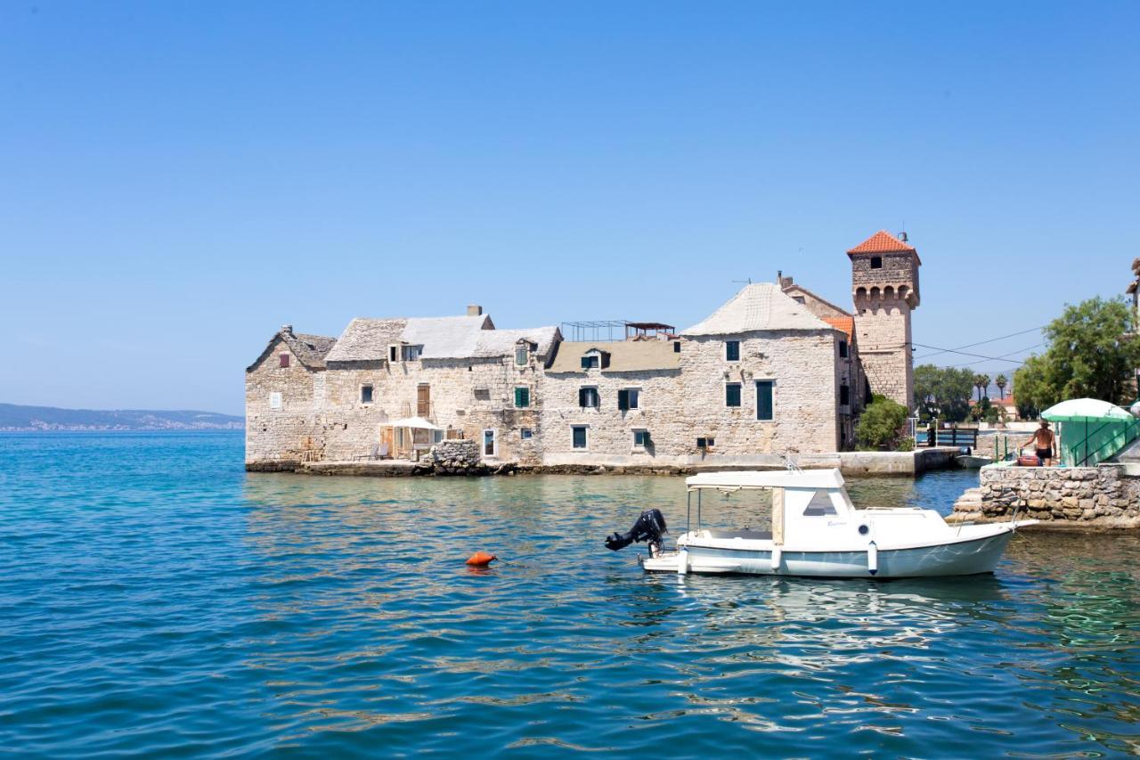 Studio Nomadic Kastela Luaran gambar