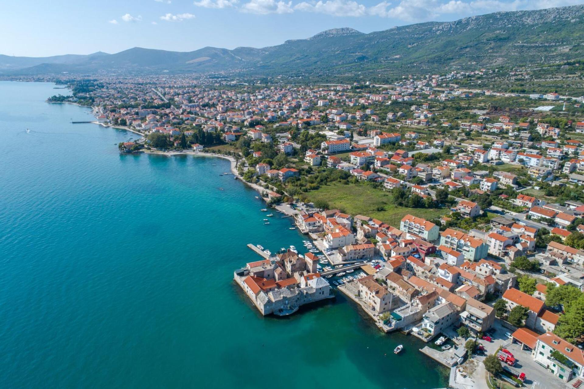 Studio Nomadic Kastela Luaran gambar